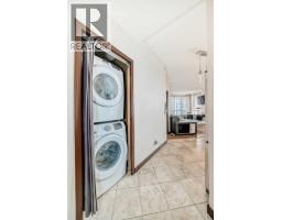 915, 1053 10 Street SW - photo 34