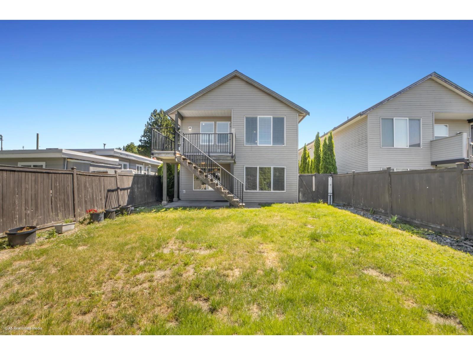 9487 COOTE STREET, Chilliwack Proper East, Chilliwack