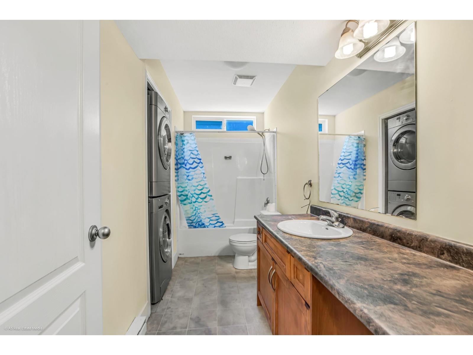 9487 COOTE STREET, Chilliwack Proper East, Chilliwack