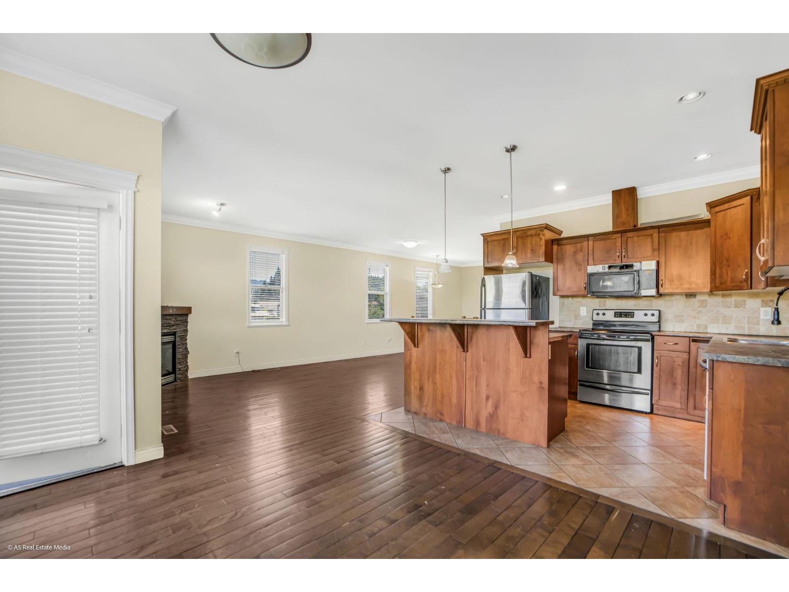 9487 COOTE STREET, Chilliwack Proper East, Chilliwack