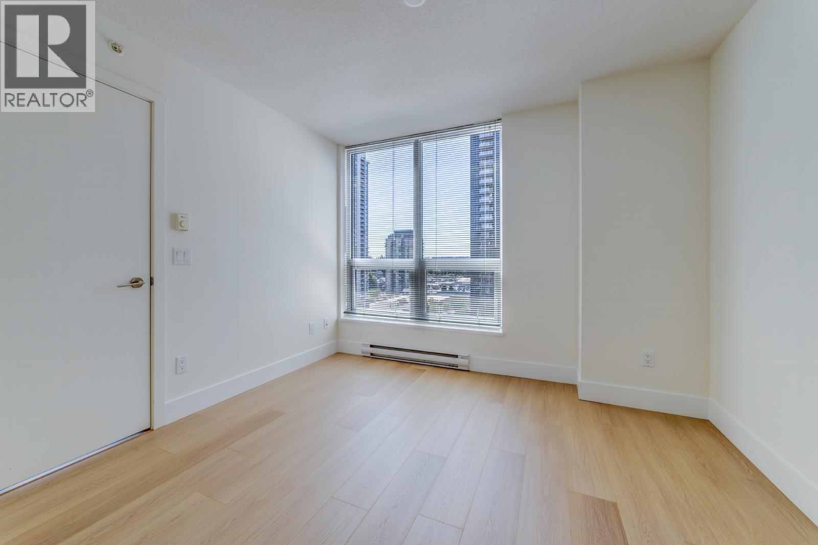 1305 3007 GLEN DRIVE, Coquitlam
