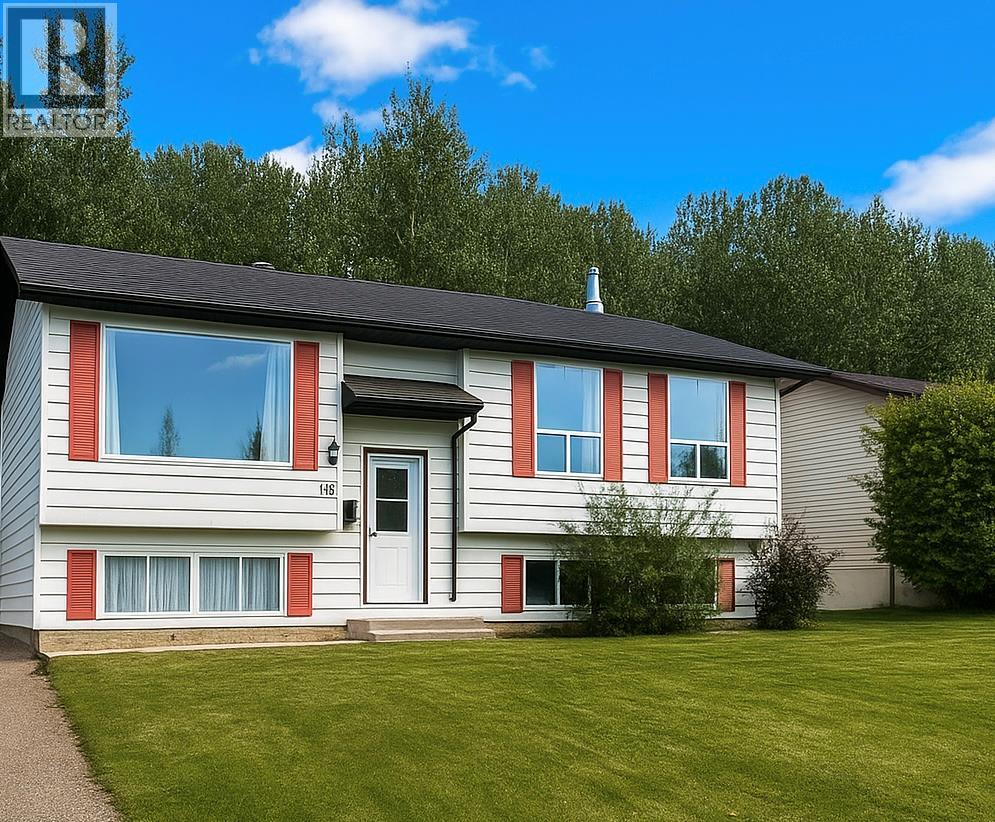156 Gwillim Crescent - 1