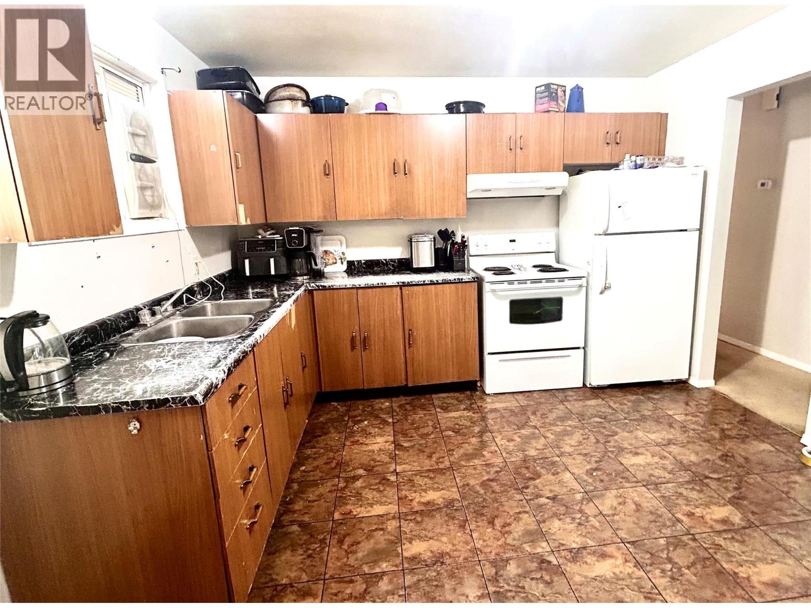 156 Gwillim Crescent - 2