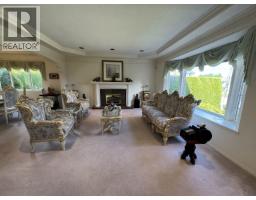 4920 Sardis Crescent, Burnaby, BC V5H3K3 Photo 8