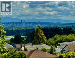 4920 Sardis Crescent, Burnaby, BC V5H3K3 Photo 30