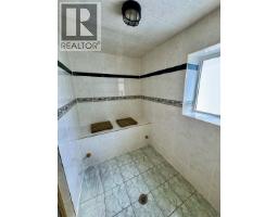 4920 Sardis Crescent, Burnaby, BC V5H3K3 Photo 35