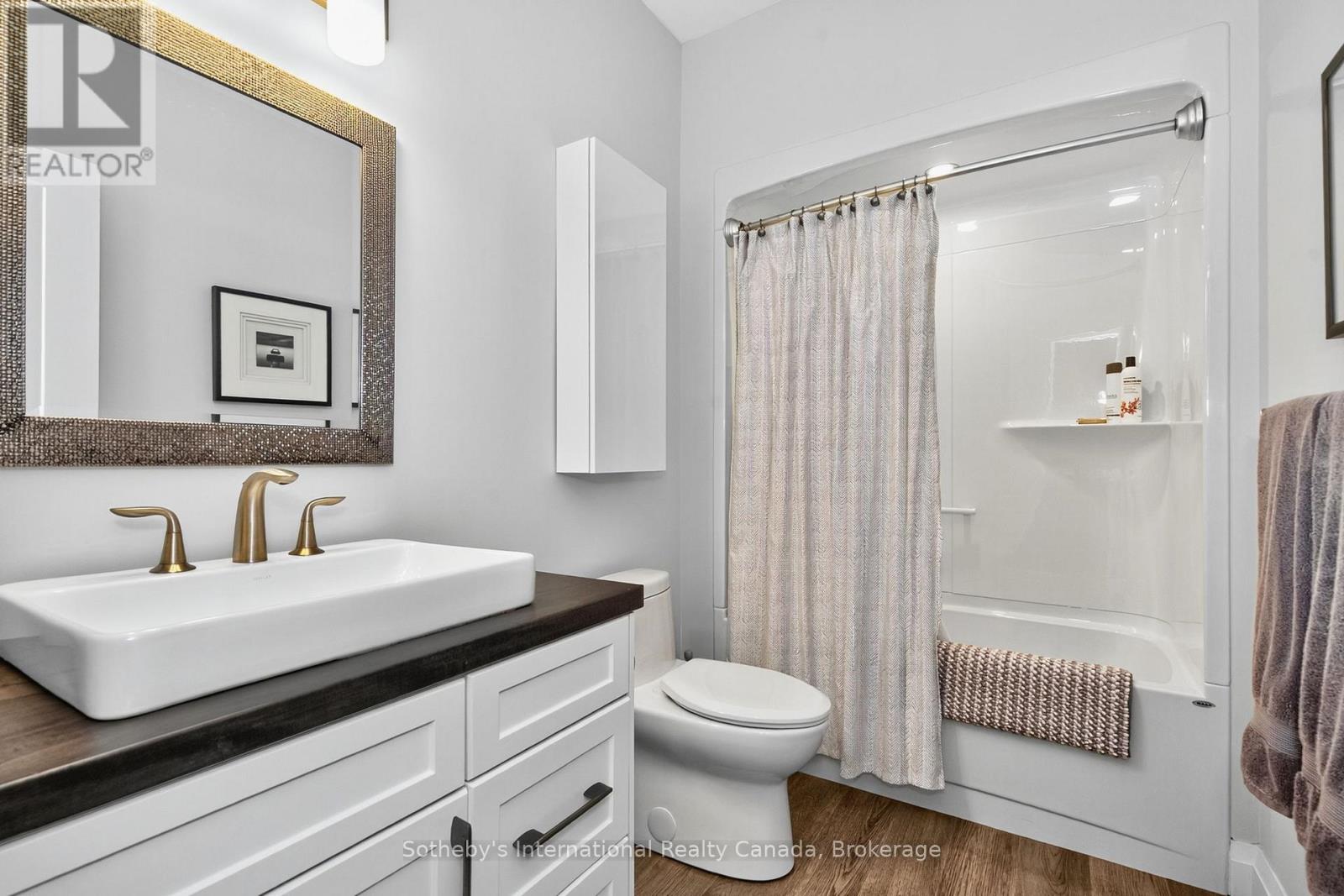 625 ABERDEEN BOULEVARD - 35