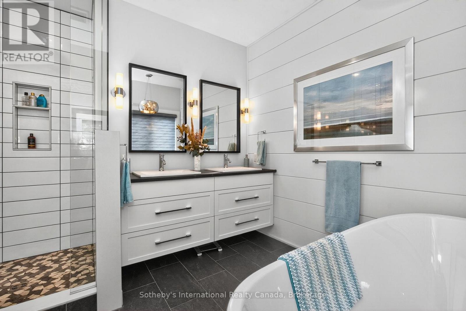 625 ABERDEEN BOULEVARD - 23