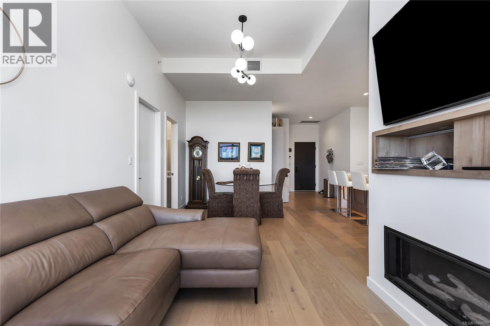 #1506 2000 Hannington Rd - 13