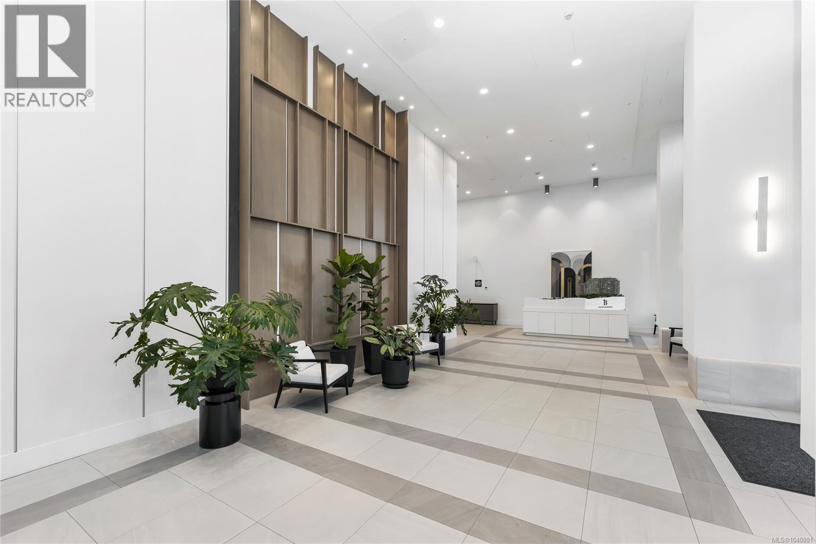#1506 2000 Hannington Rd - 51