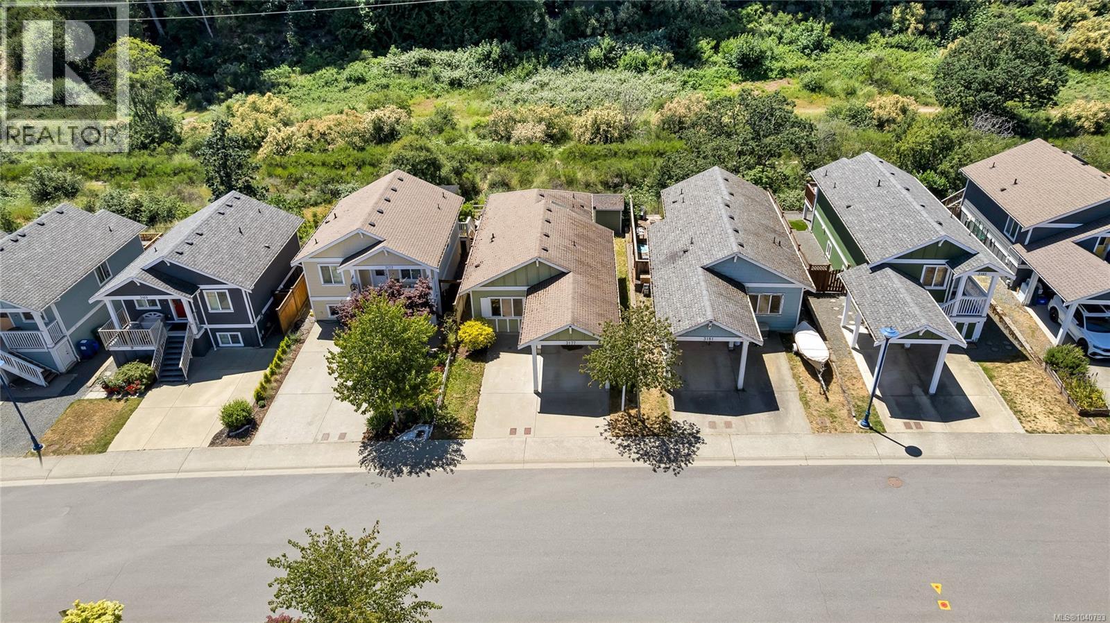 3177 Kettle Creek Cres - 23