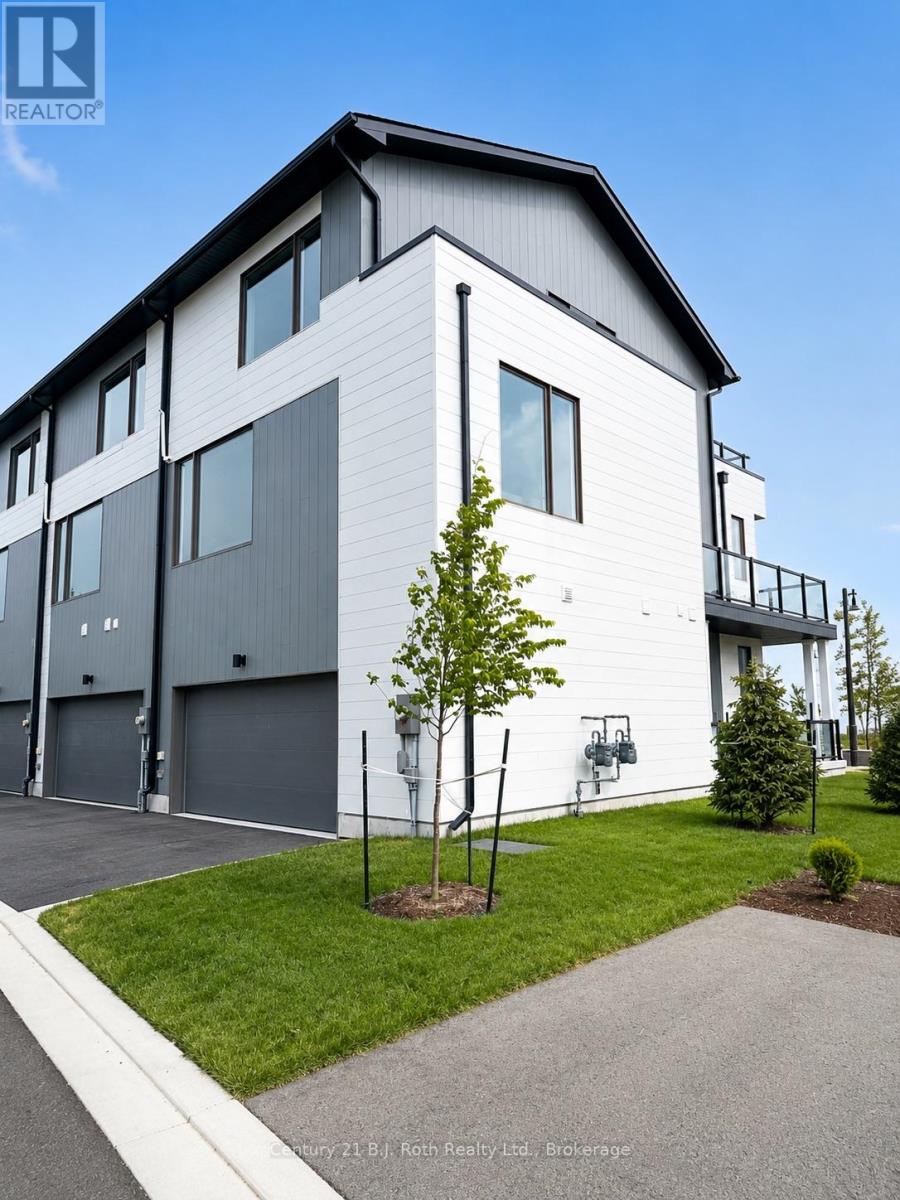 81 LIGHTFOOT DRIVE - 3
