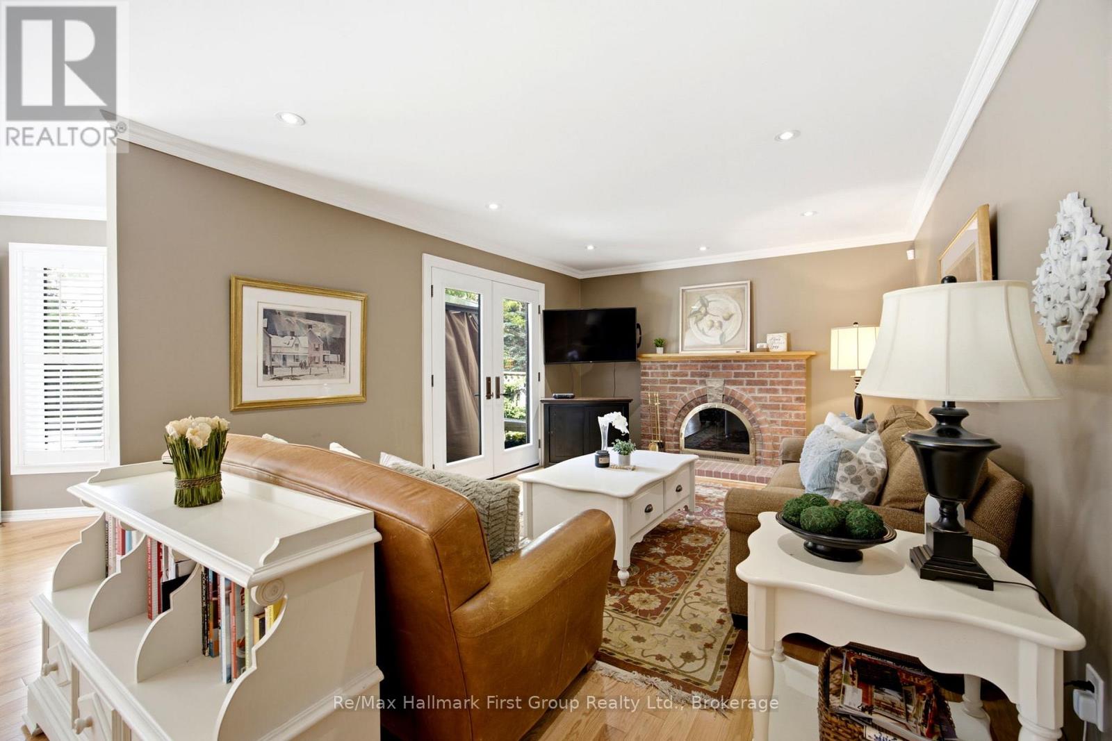 49 ROTHEAN DRIVE - 14