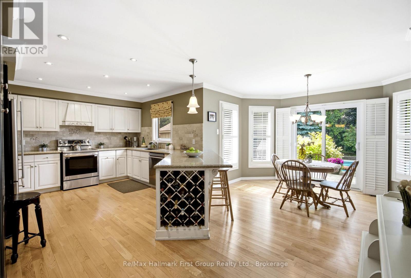 49 ROTHEAN DRIVE - 17
