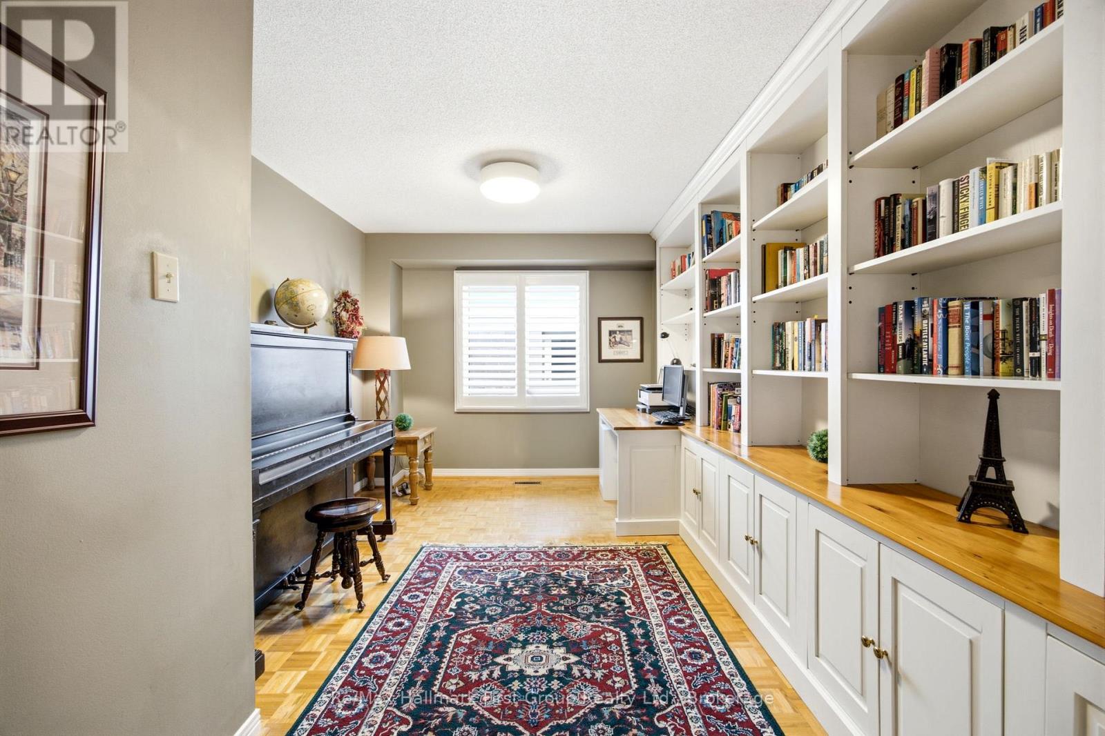 49 ROTHEAN DRIVE - 23