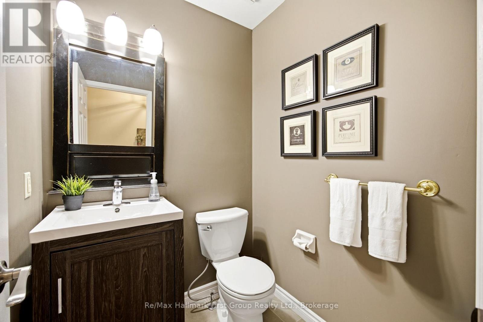 49 ROTHEAN DRIVE - 26