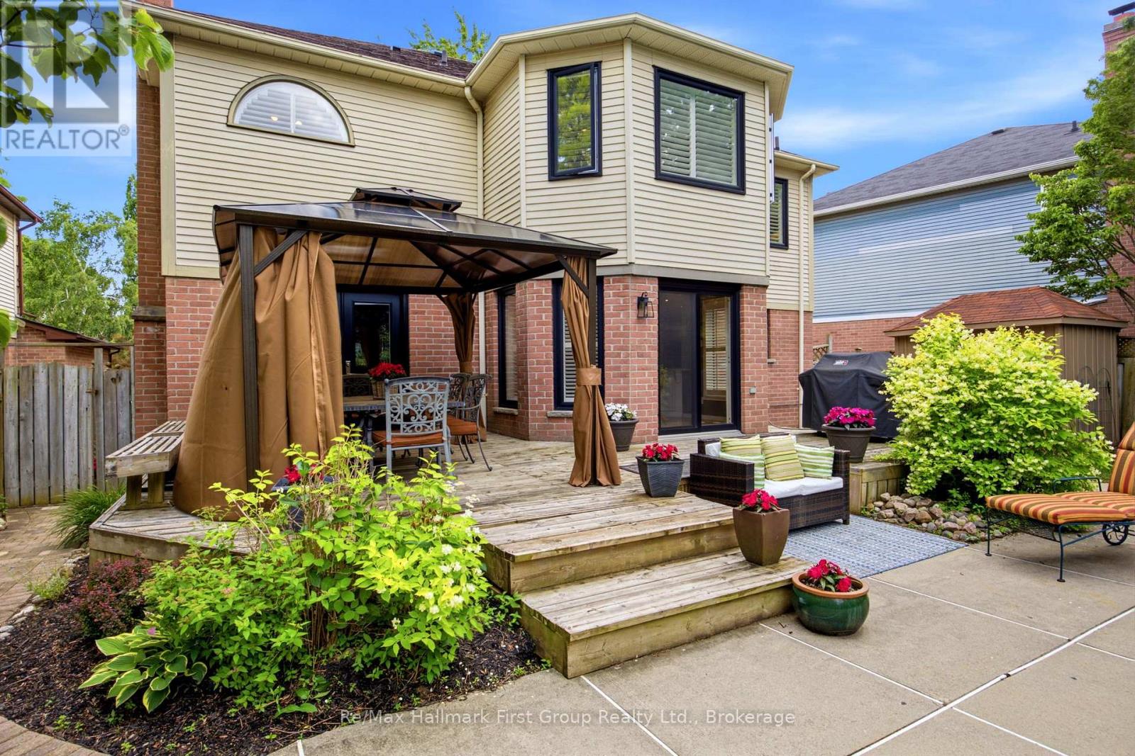 49 ROTHEAN DRIVE - 43