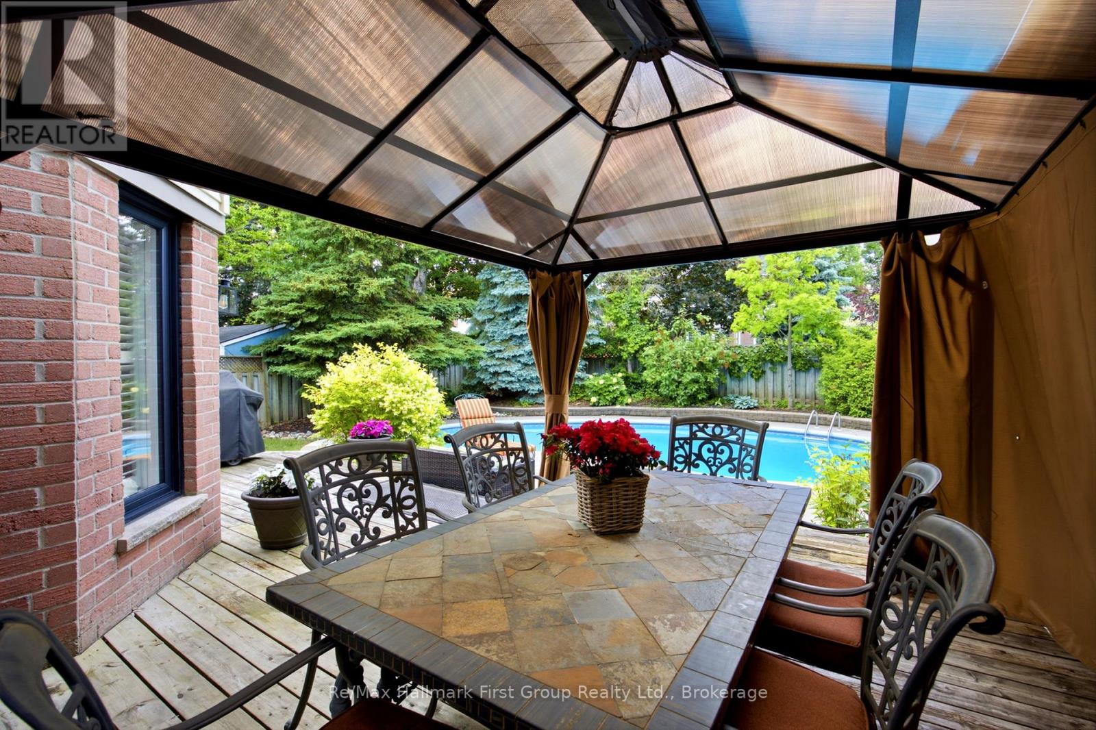 49 ROTHEAN DRIVE - 44