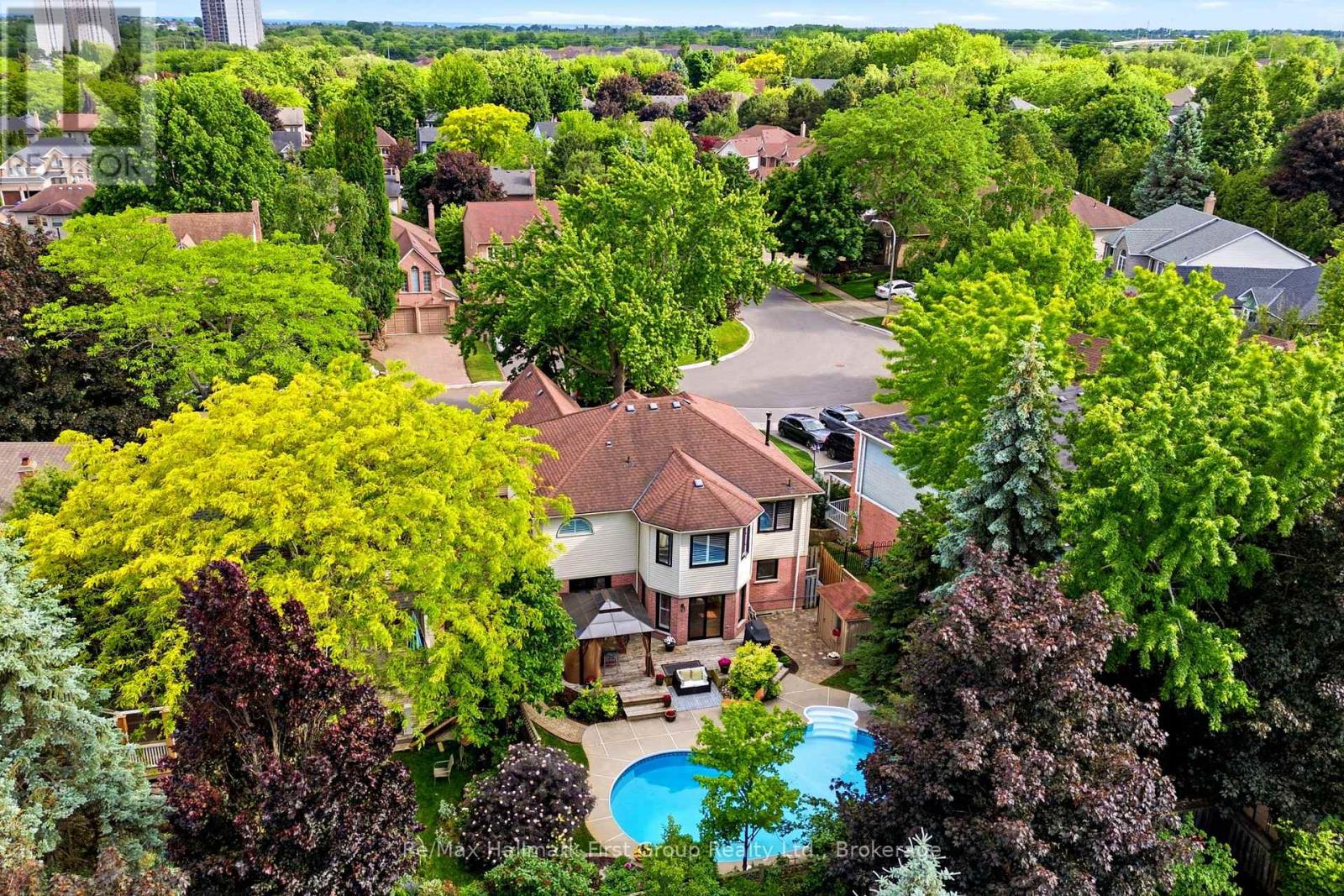 49 ROTHEAN DRIVE - 47