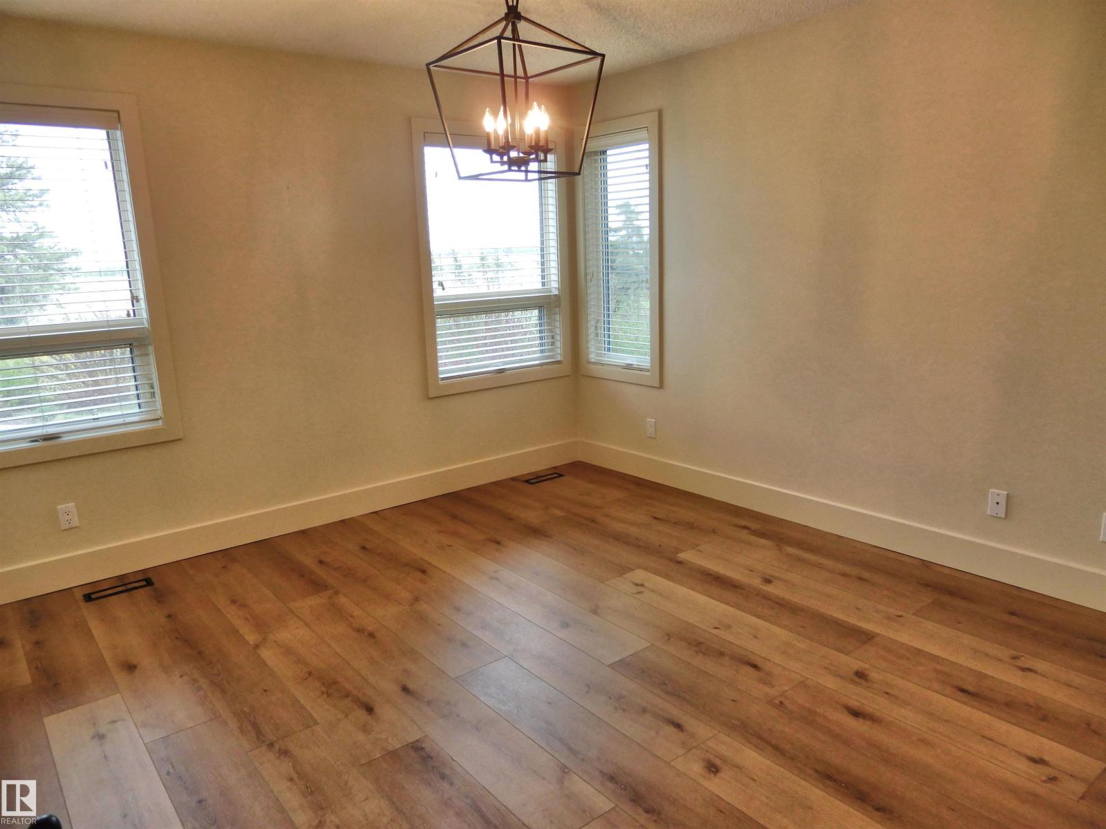 26317 TWP ROAD 552 - 26