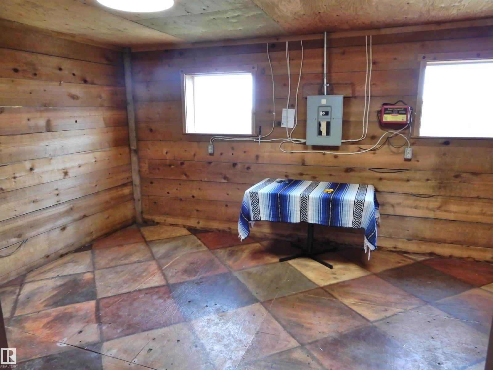 26317 TWP ROAD 552 - 44