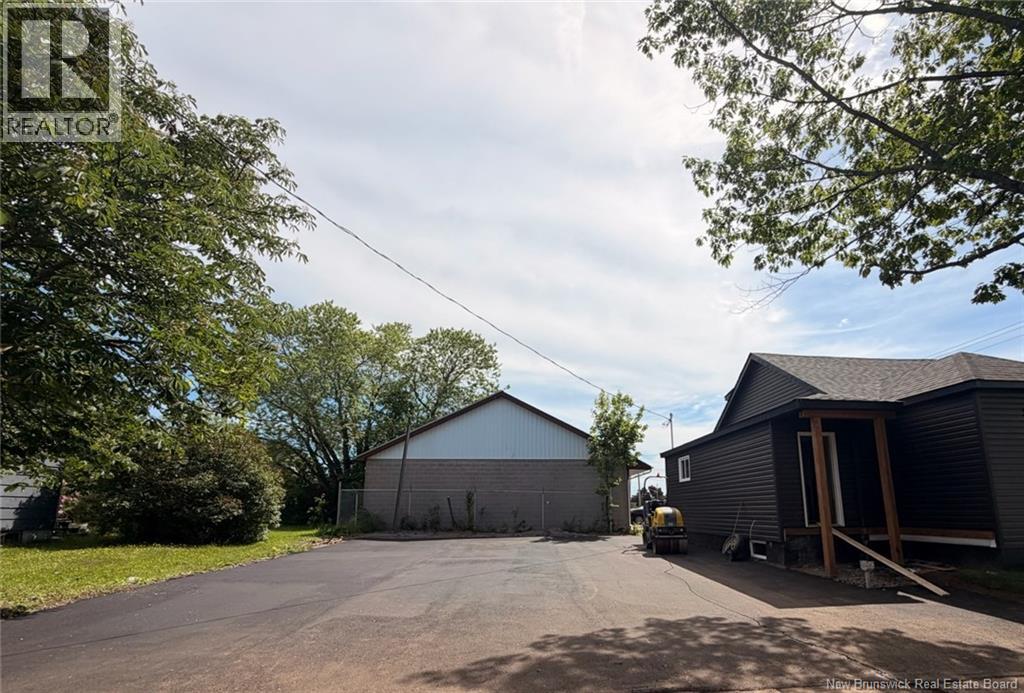 561 St-George Street, Moncton — photo 3