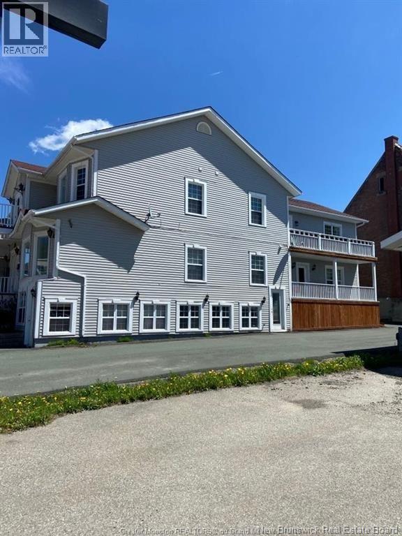 20 Roseberry Street - 2