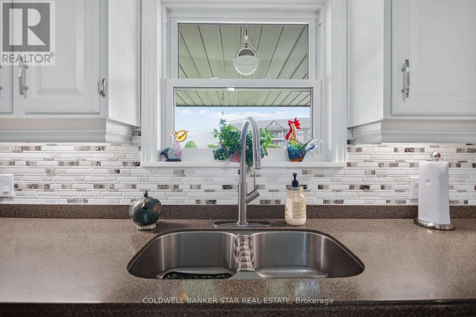 11047 MILLER ROAD - 13