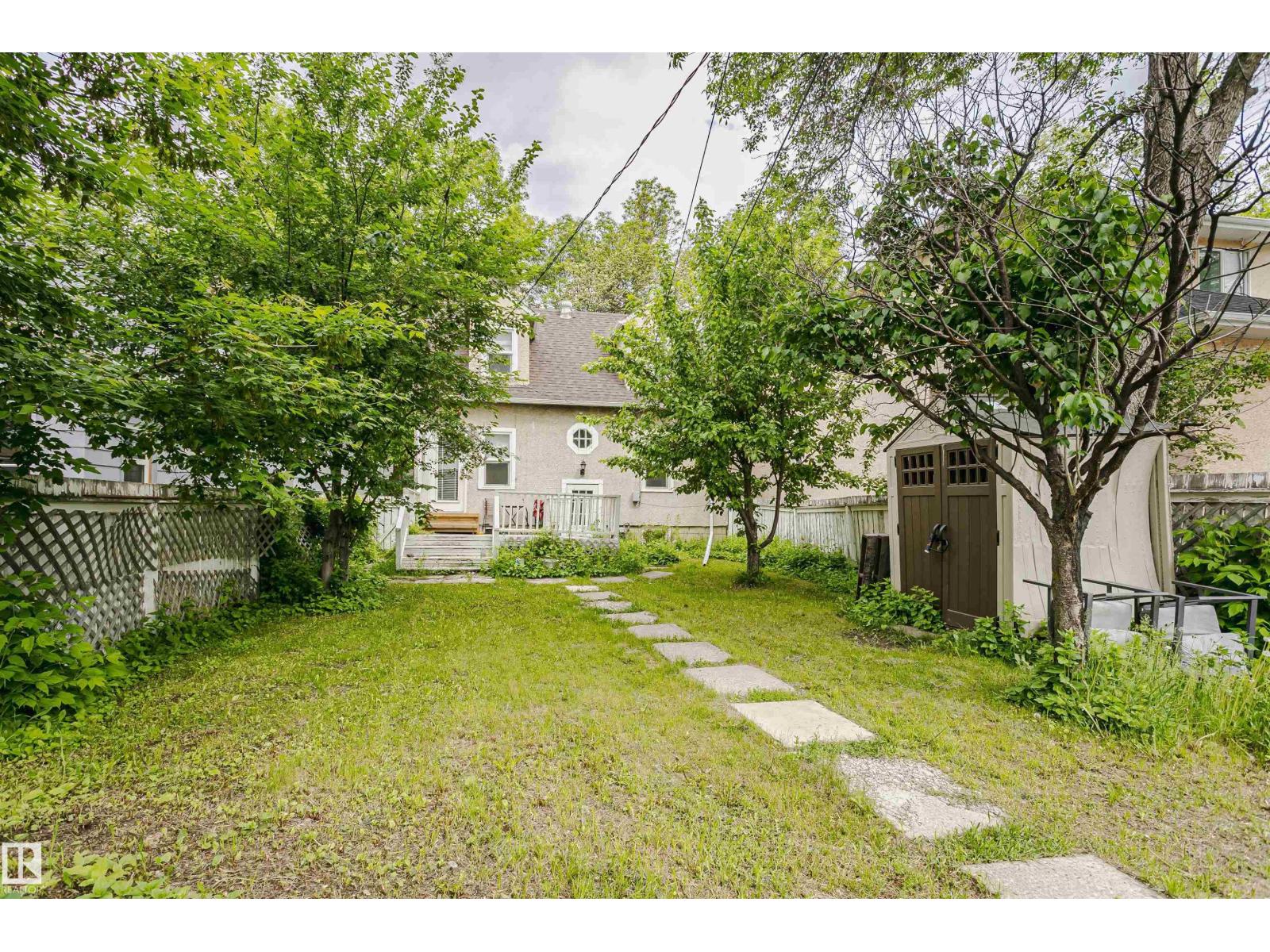 11105 81 AV NW — photo 30