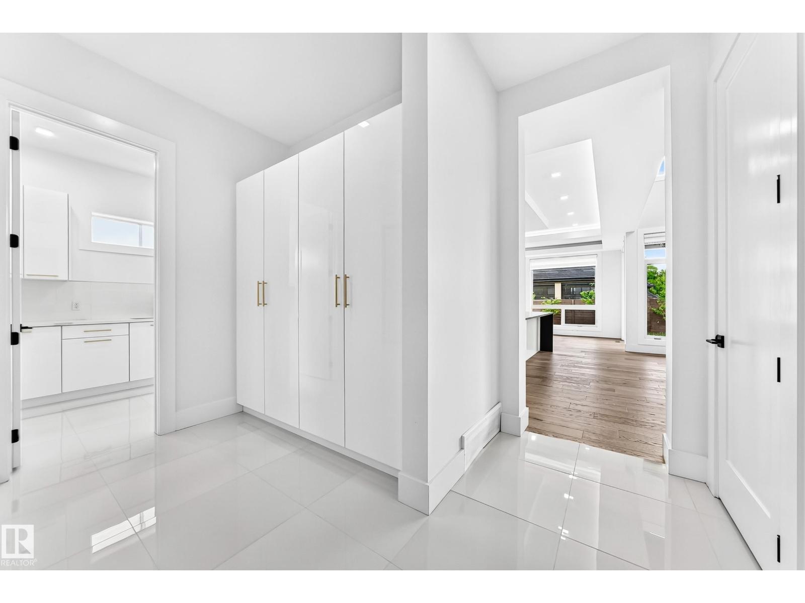 2747 WHEATON DR NW — photo 25