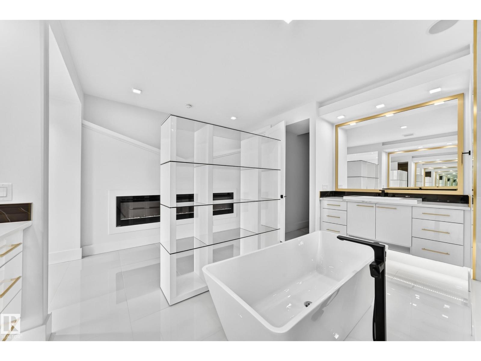 2747 WHEATON DR NW — photo 32