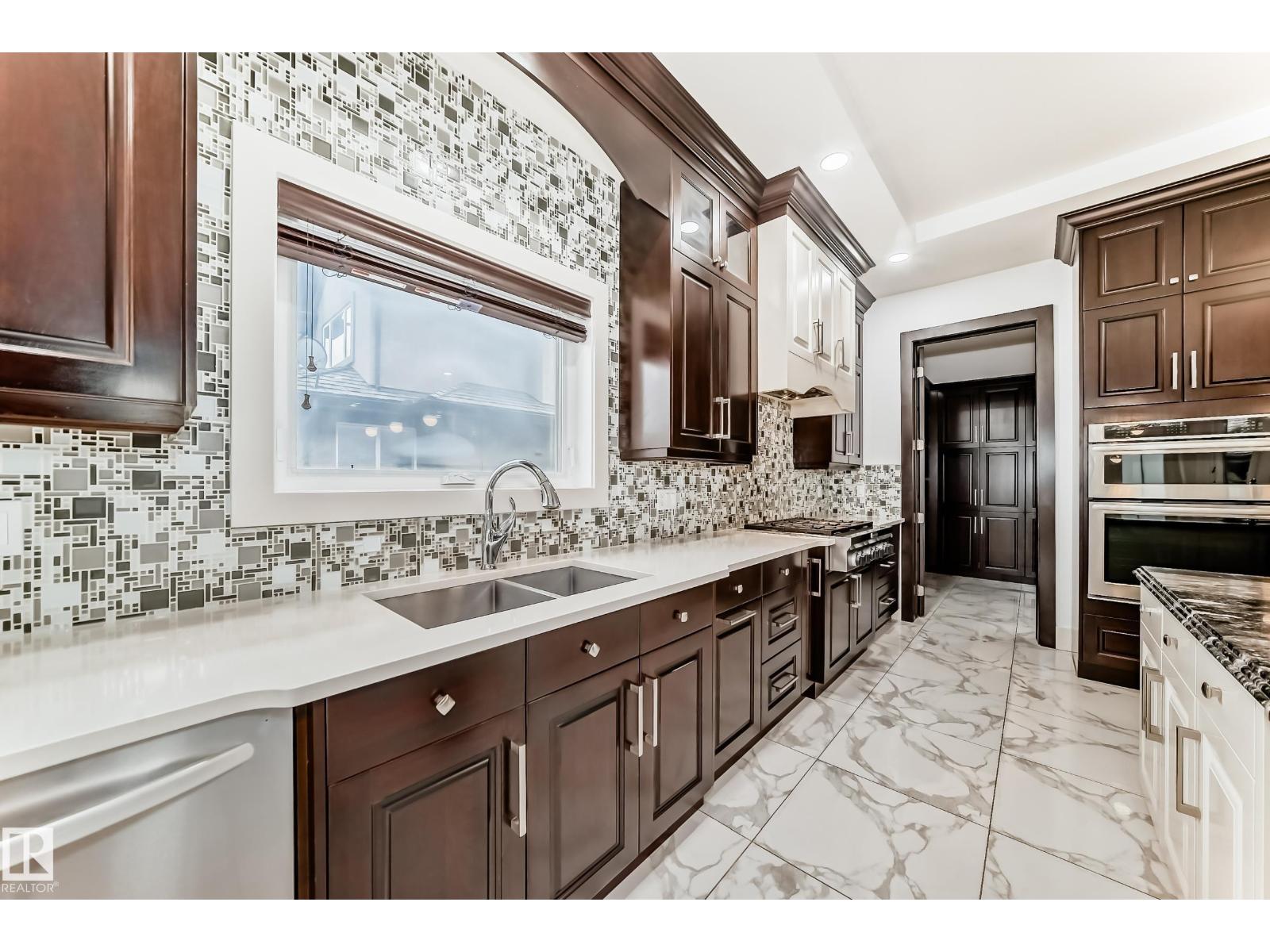 5511 MCLUHAN BLUFF BL NW - 10