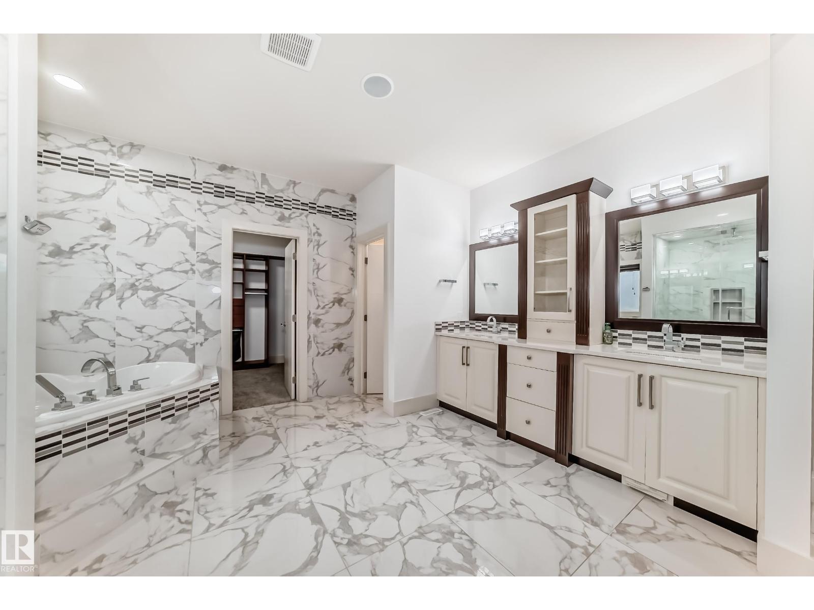 5511 MCLUHAN BLUFF BL NW - 26