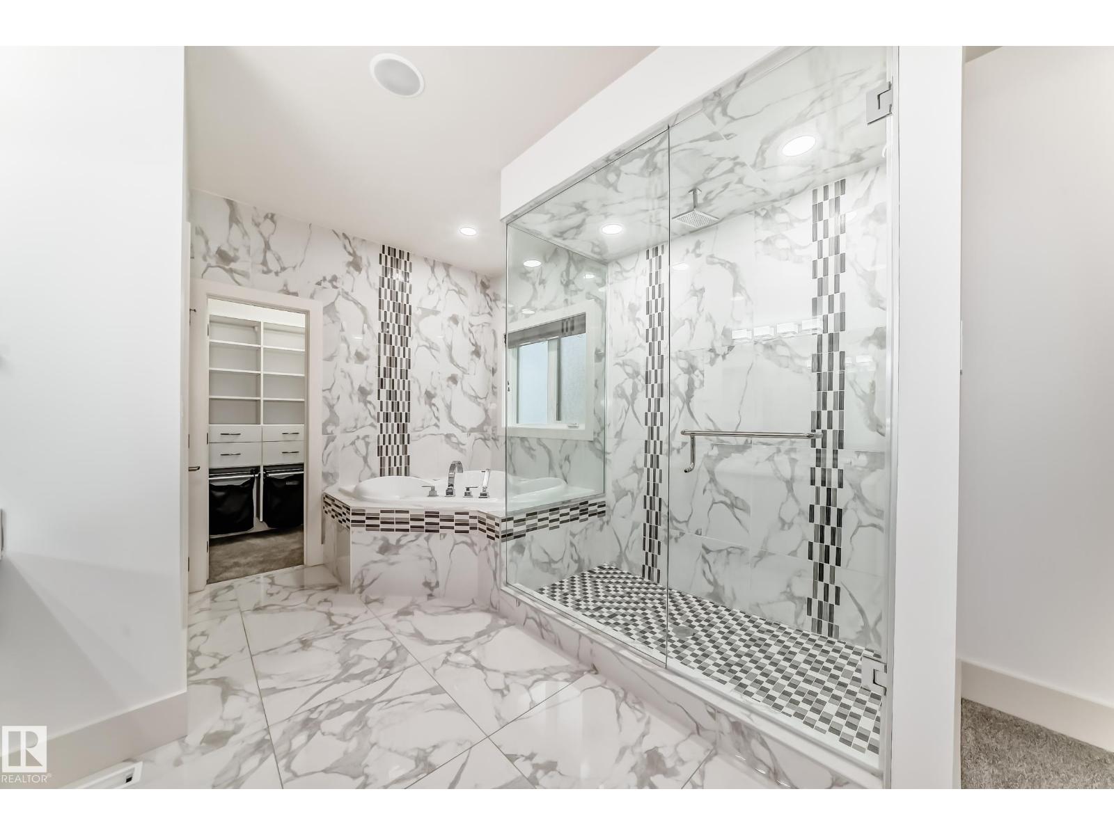 5511 MCLUHAN BLUFF BL NW - 34