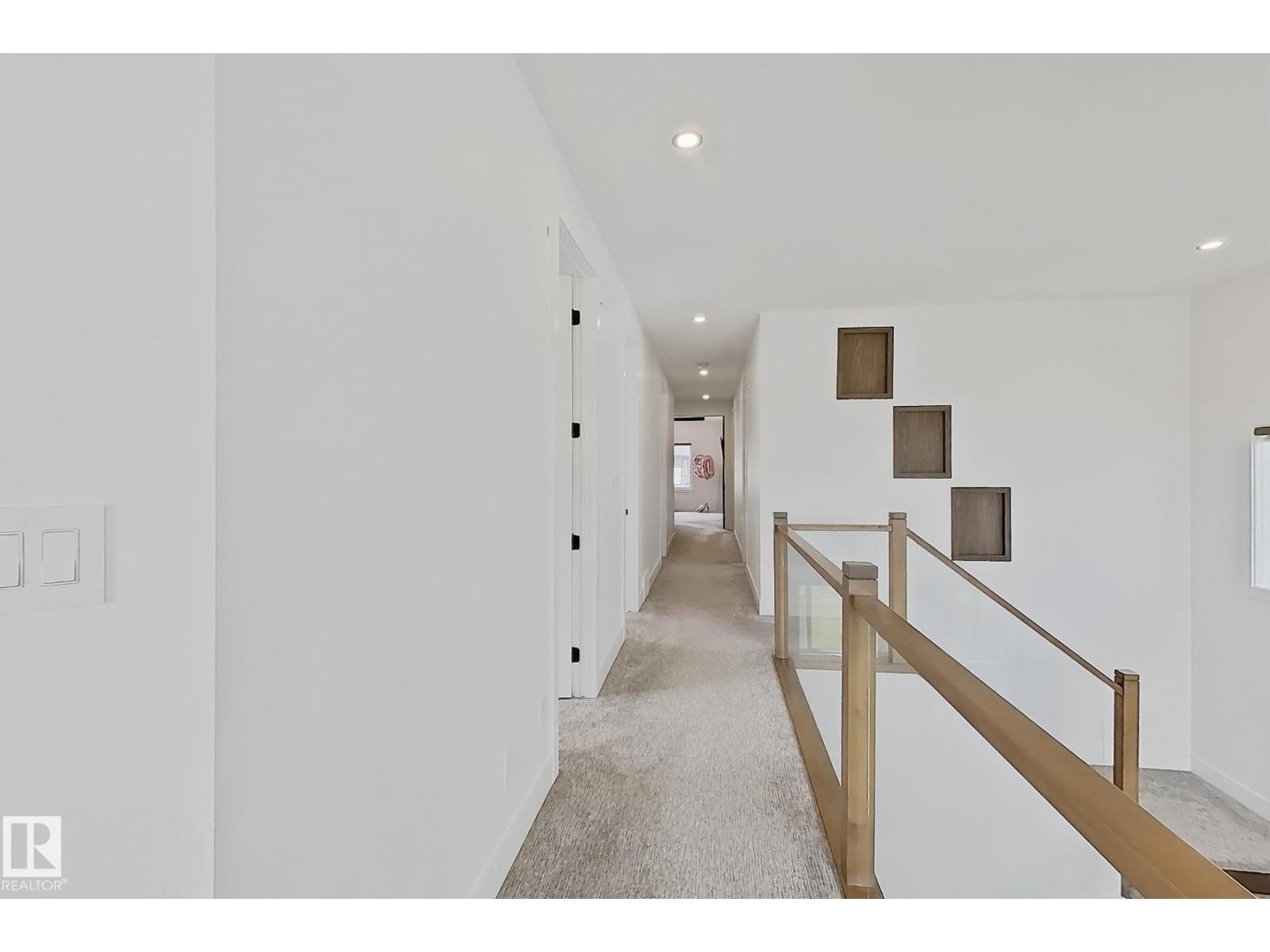1837 63 AV NE - 28