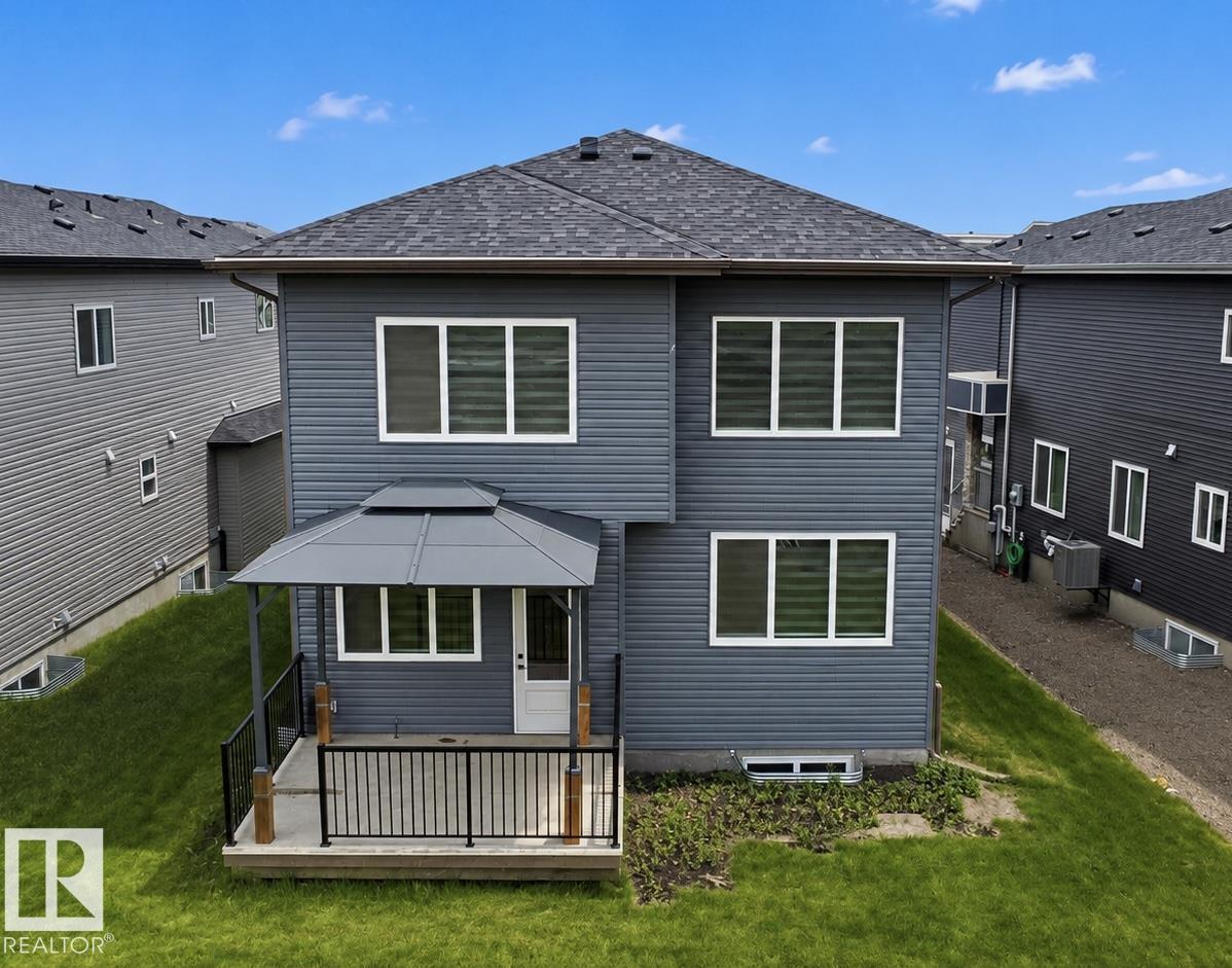 1837 63 AV NE - 48