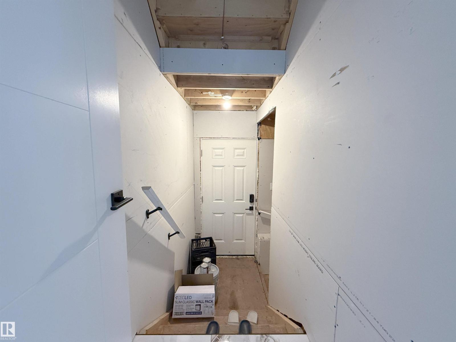 1837 63 AV NE - 53