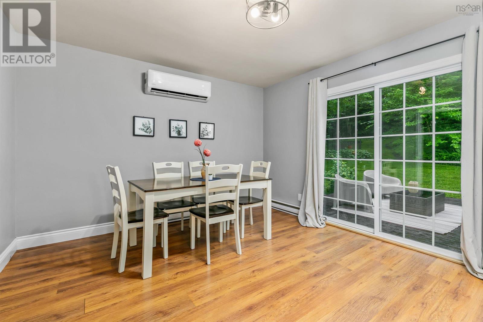 Property 7 of 35 of 4 Beamish Road