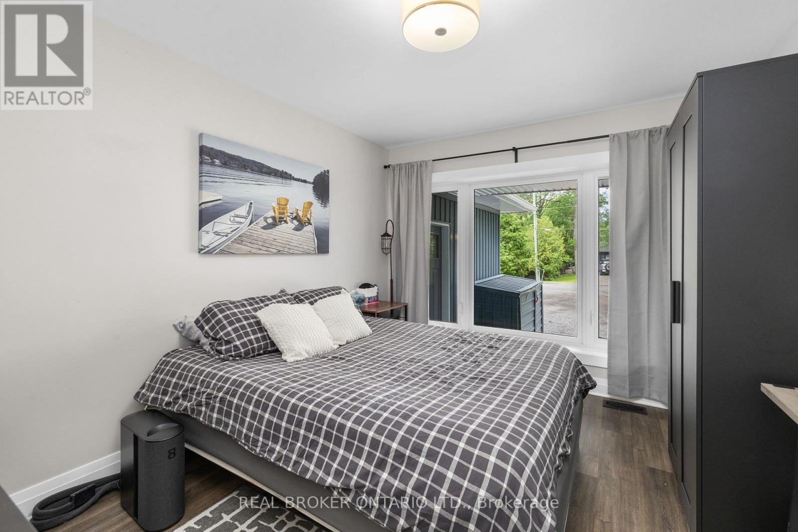 5 Bed, 2 Bath House for Sale in Ottawa – 929 BAYVIEW DRIVE, Ottawa – MLS# X13465552 - Image 33