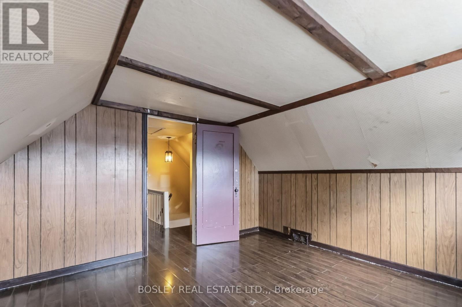 230 PELHAM ROAD - 11