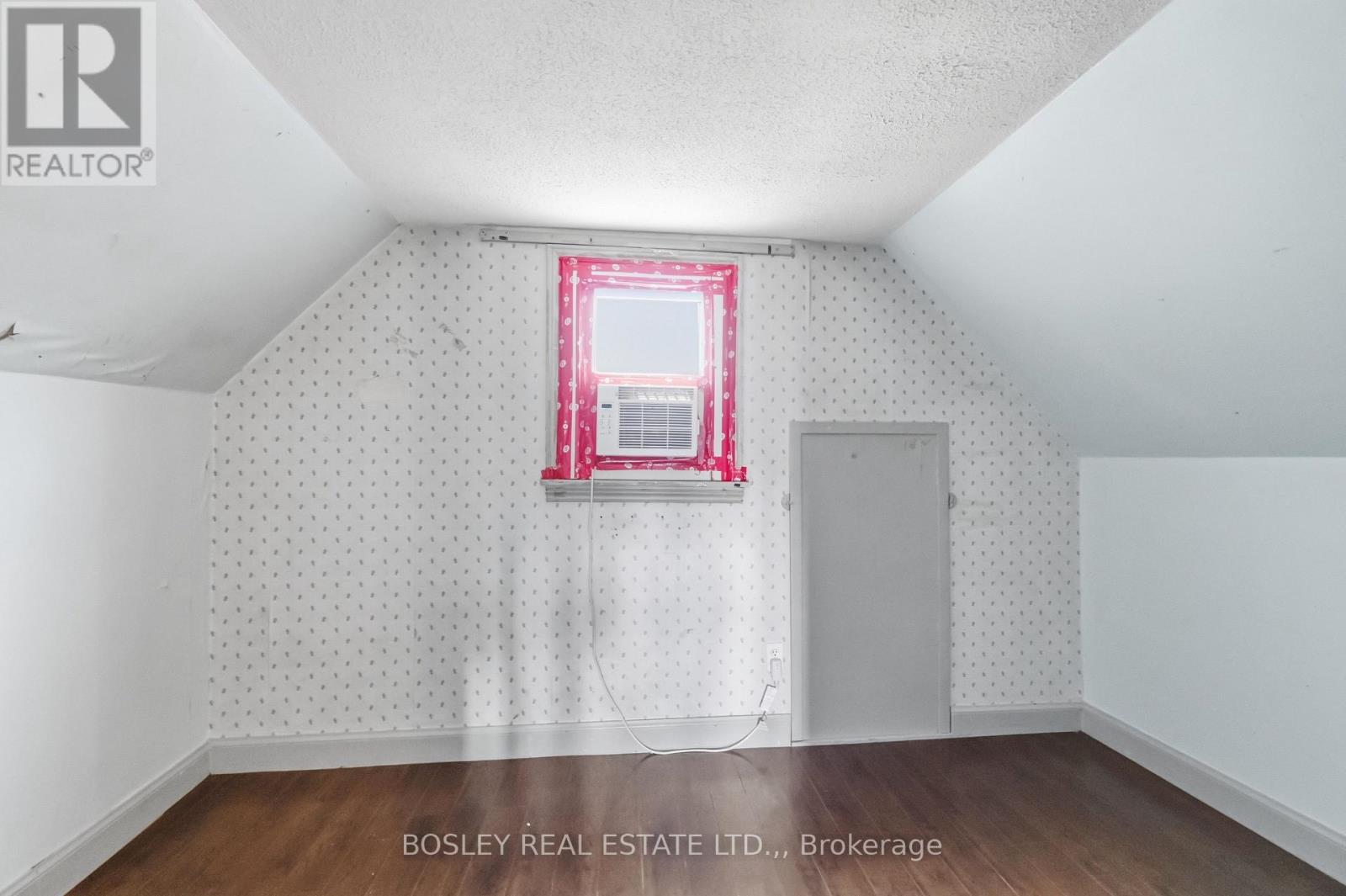 230 PELHAM ROAD - 12