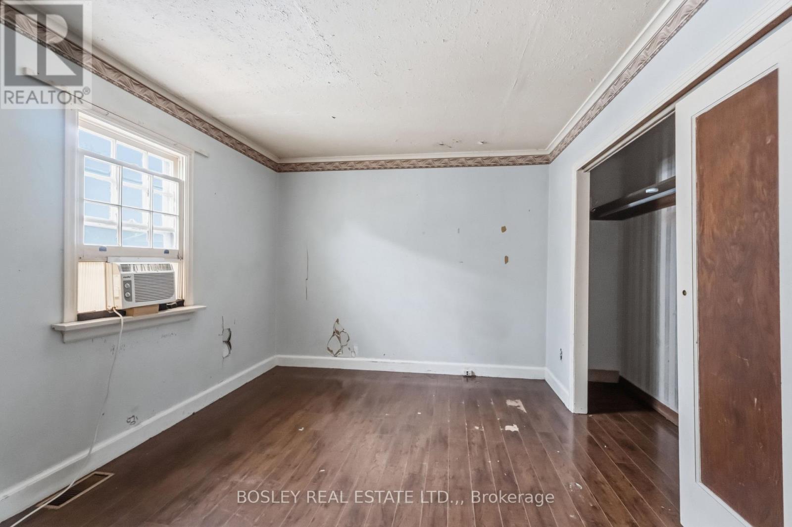 230 PELHAM ROAD - 8