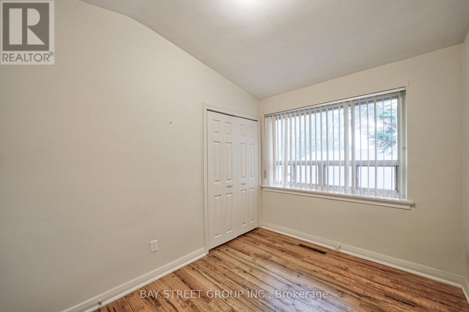 5 COTTONWOOD DRIVE - 13