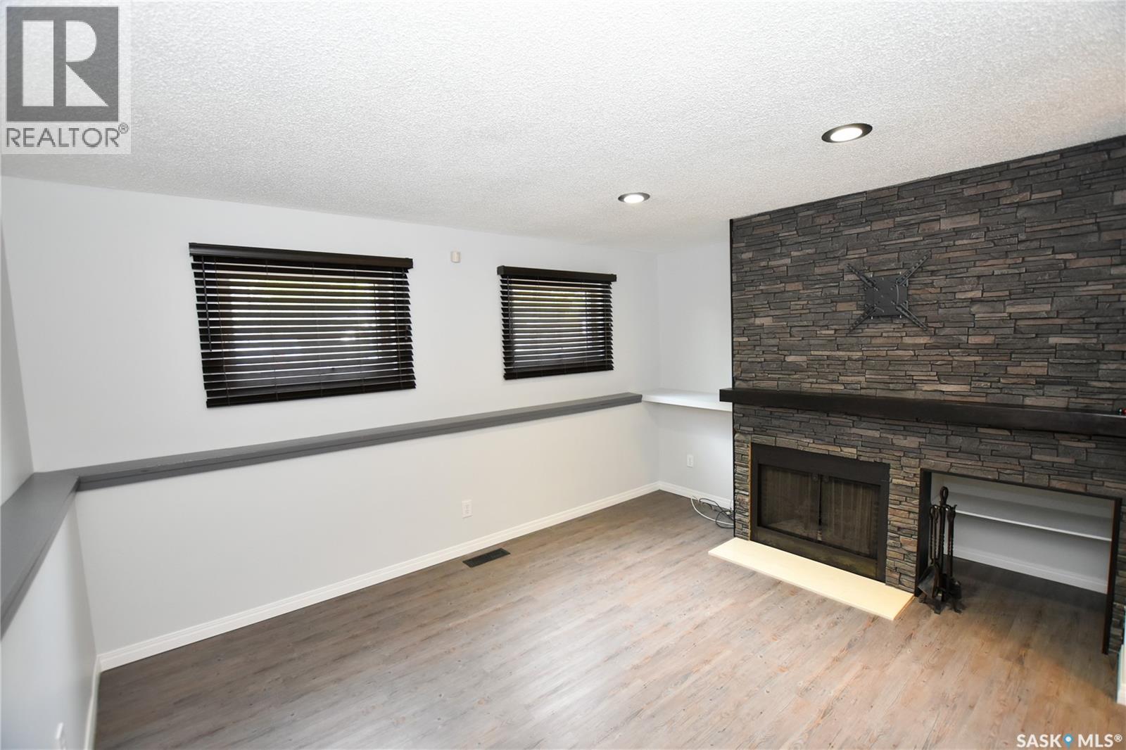 2315 St George AVENUE — photo 22