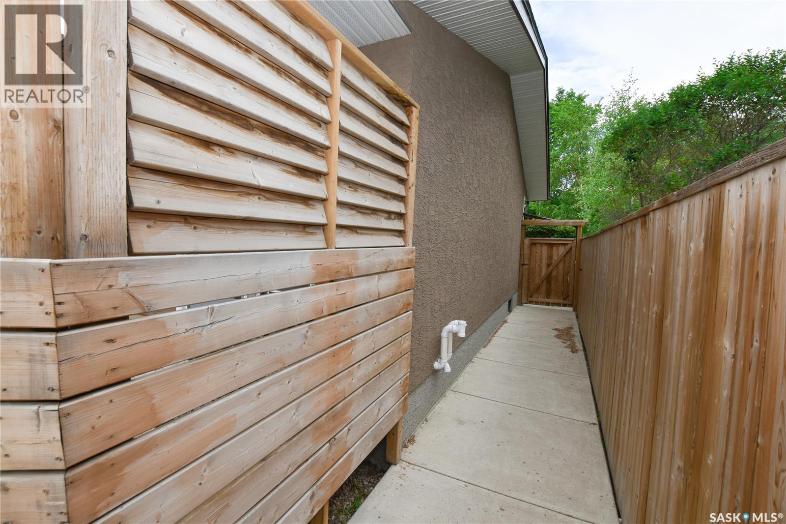 2315 St George AVENUE — photo 41