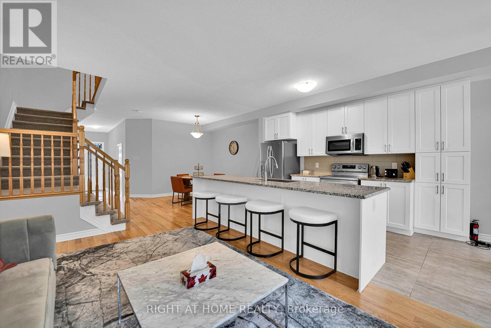 720 DEARBORN - 12