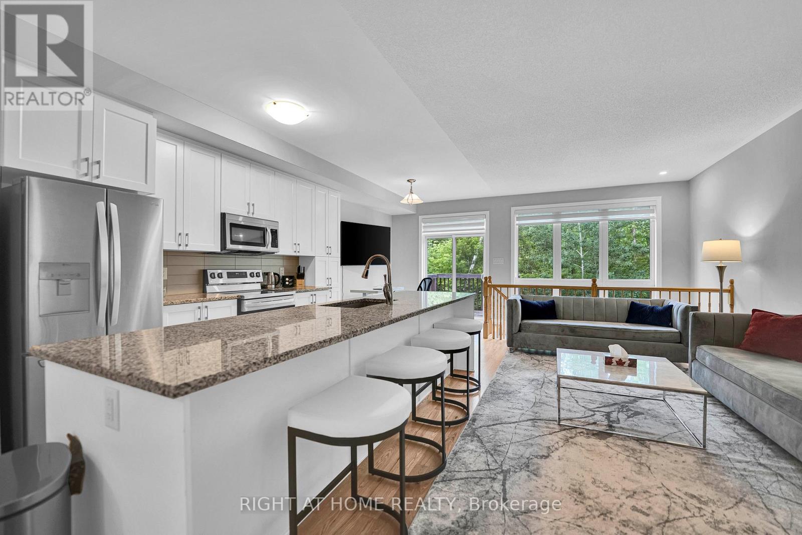 720 DEARBORN - 16