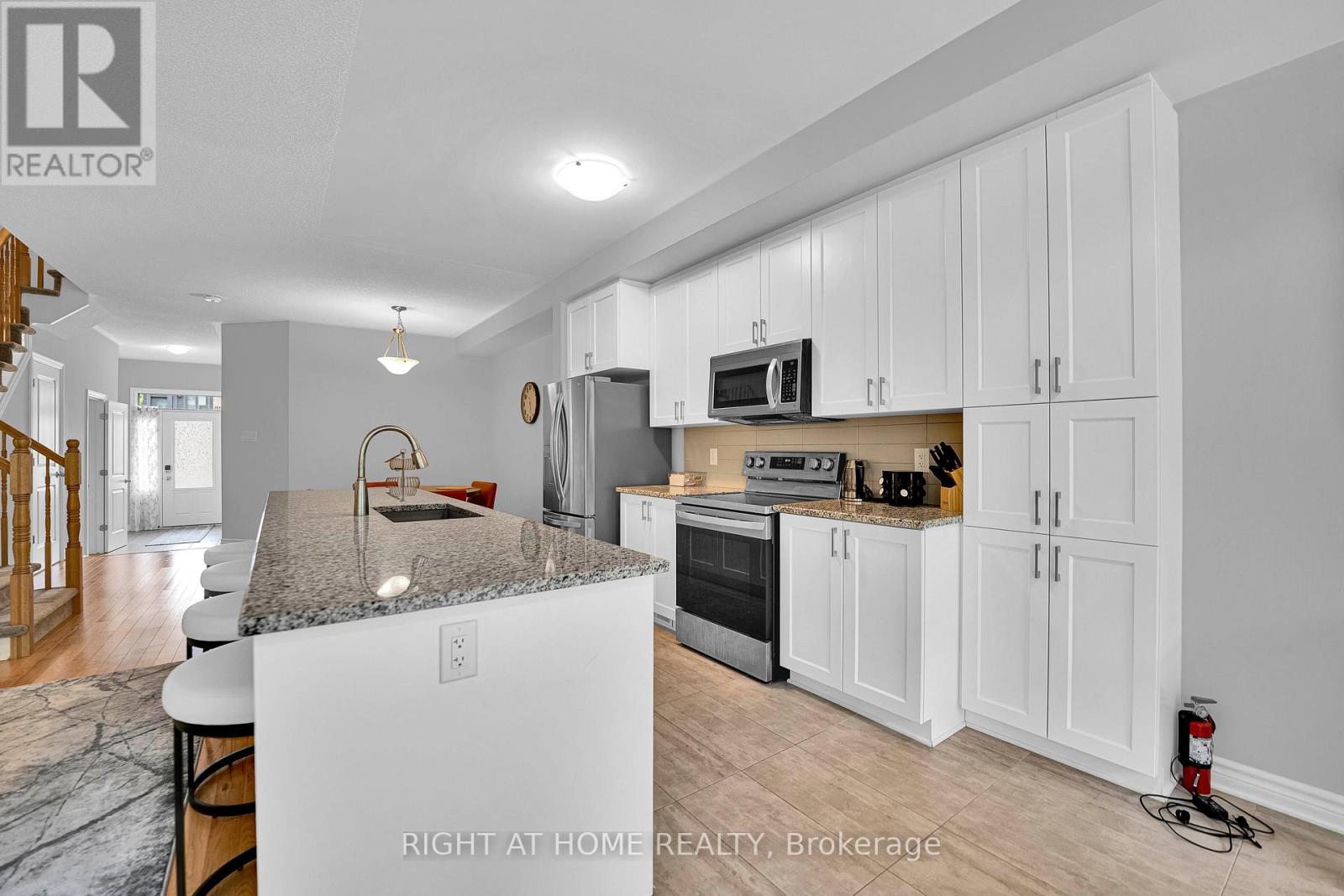 720 DEARBORN - 19