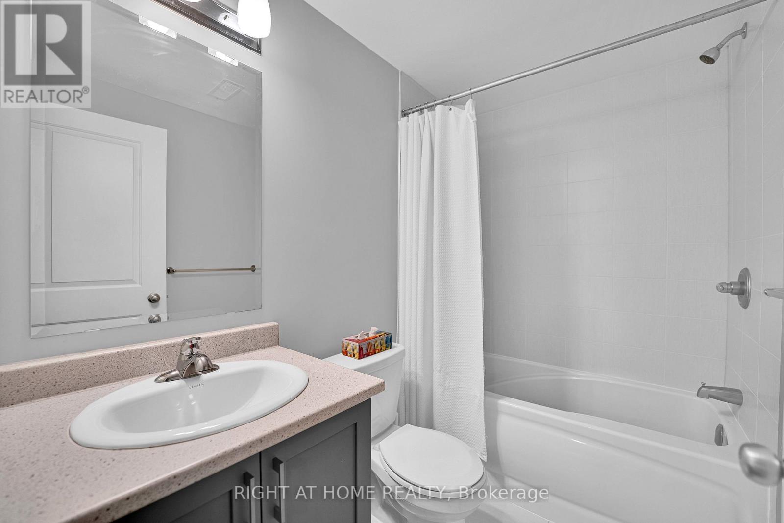 720 DEARBORN - 22