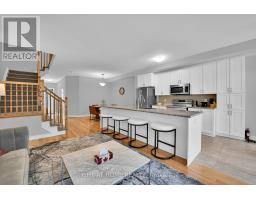 Family room - 720 Dearborn, Ottawa, ON K1T0W4 Photo 12